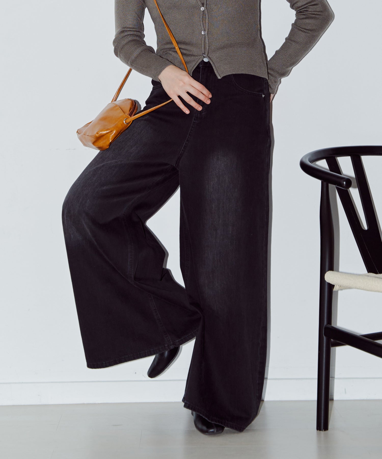 ワイドベルデニム