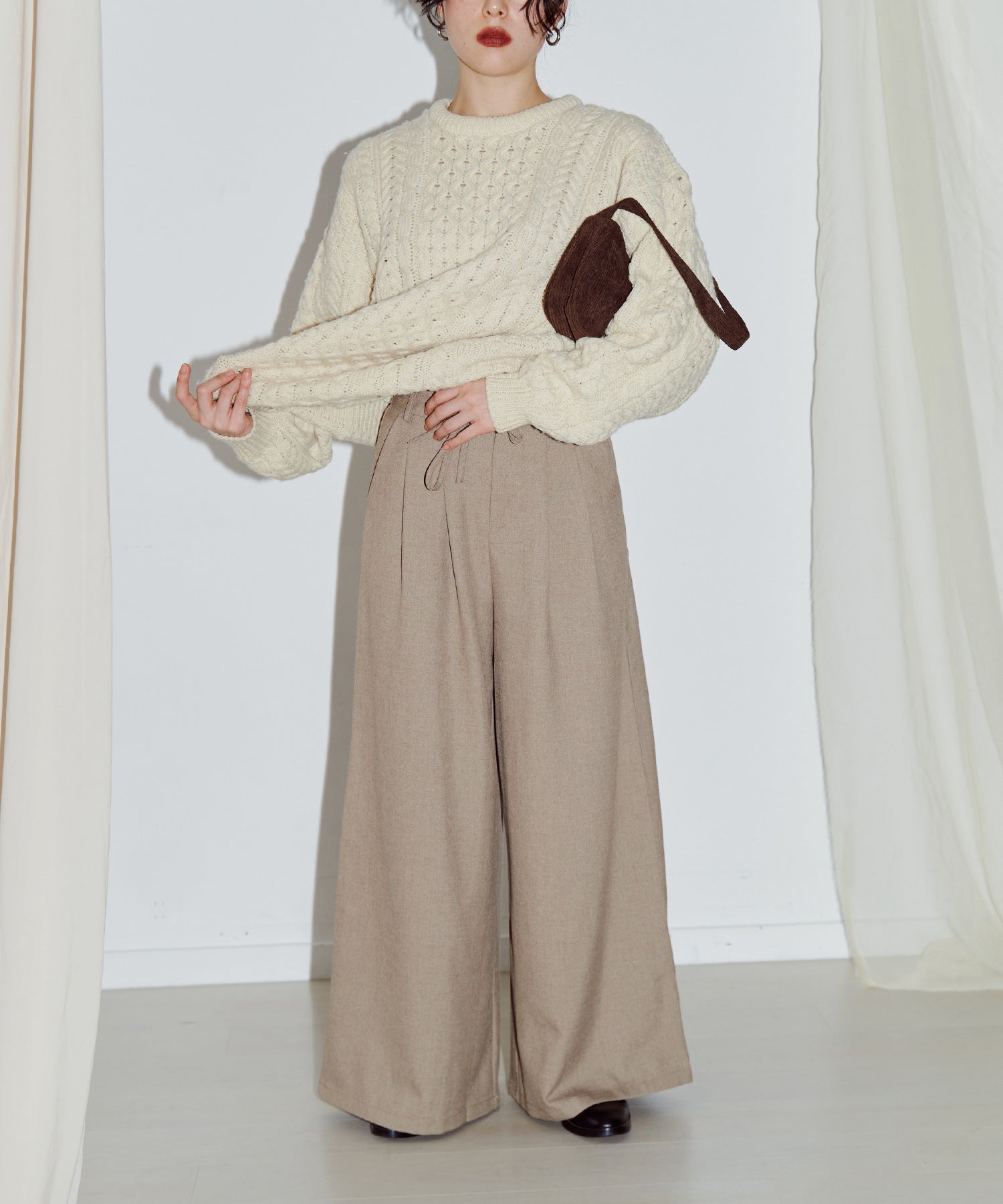 ウォームカラーワイドパンツ