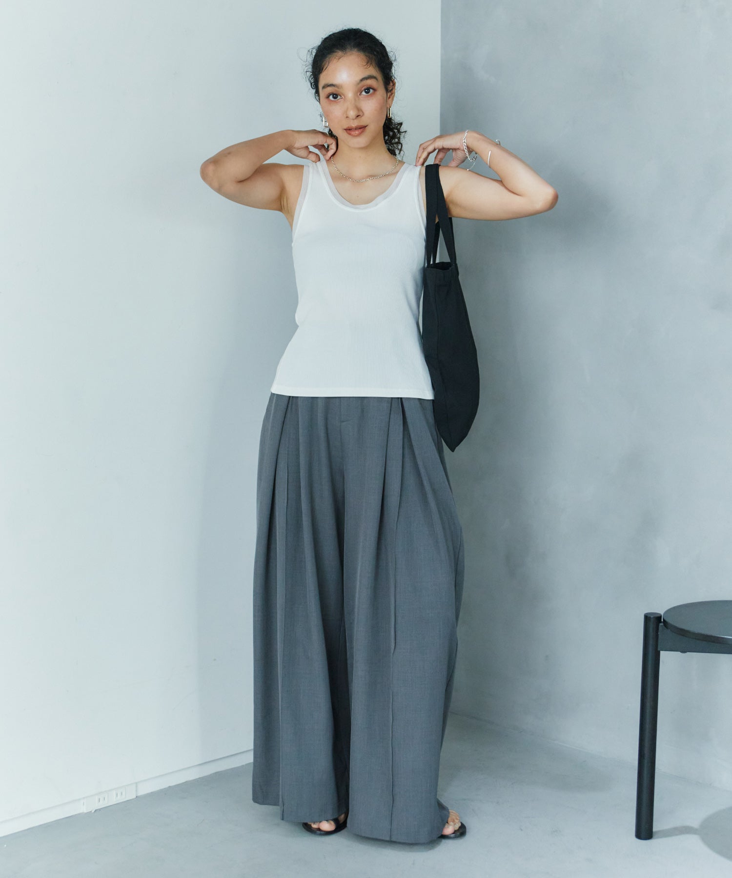 アシンメトリースリットチュールタンク