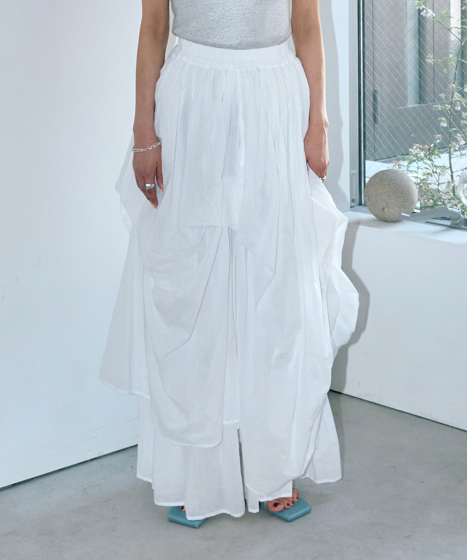 リリーボリュームロングスカート