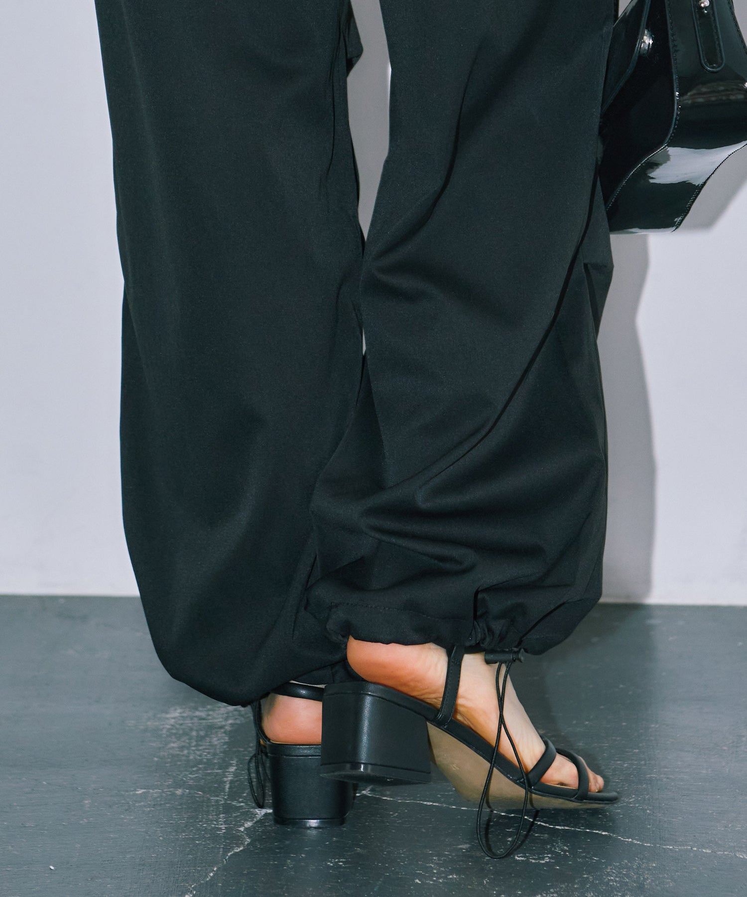 カーゴストレートパンツ