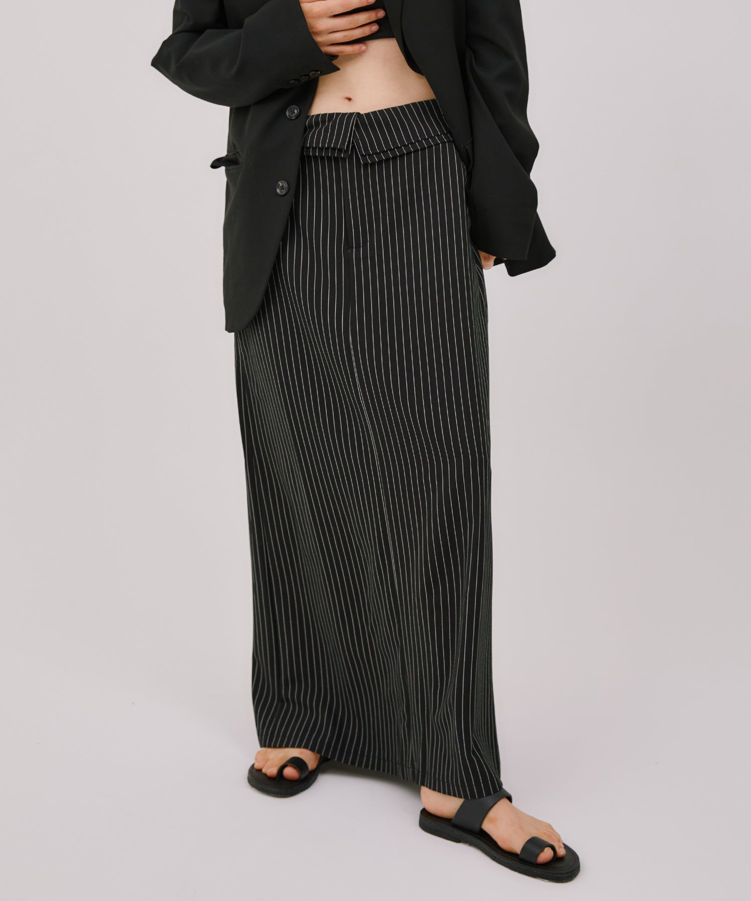 フラップストライプスカート