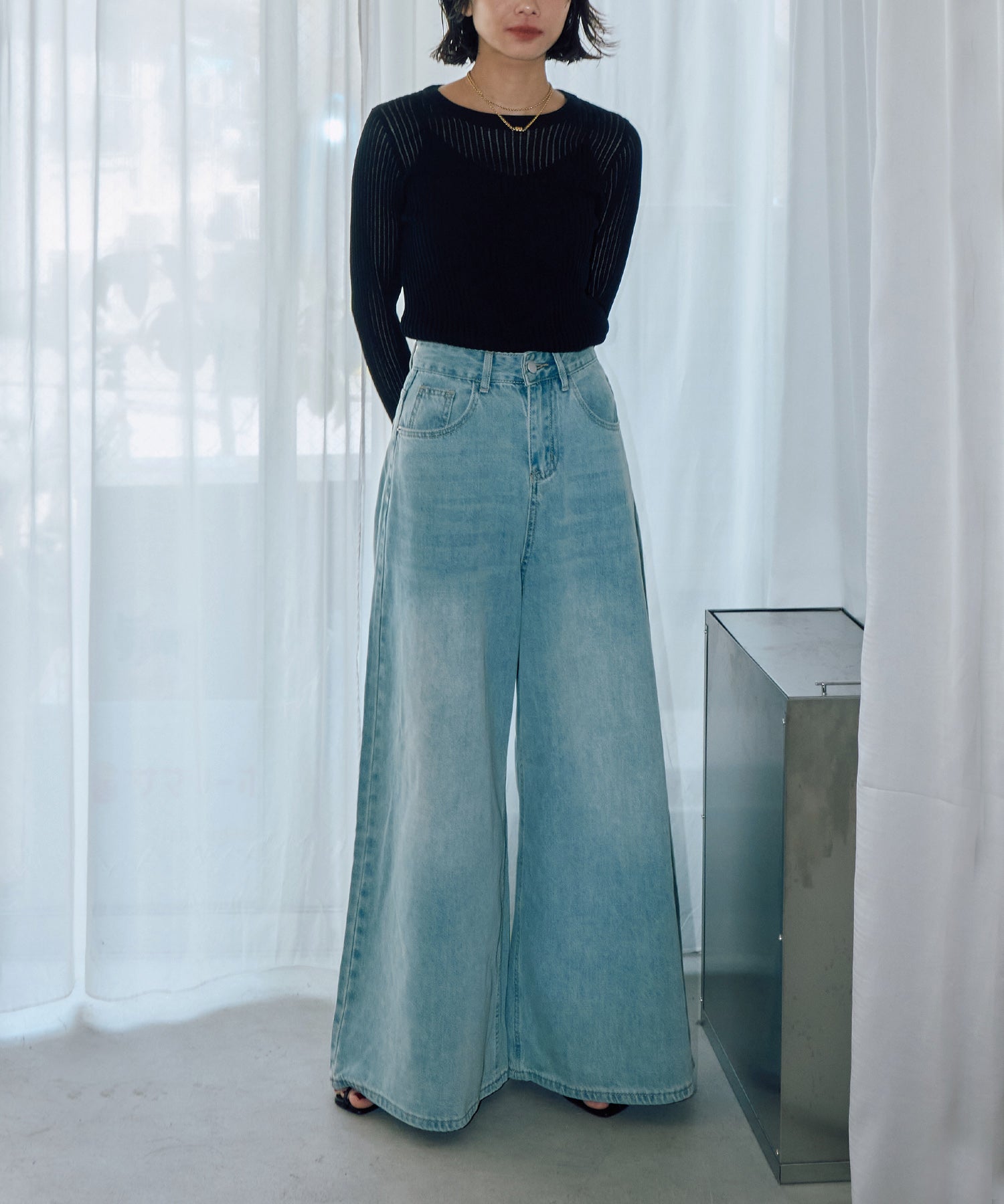 ワイドベルデニム