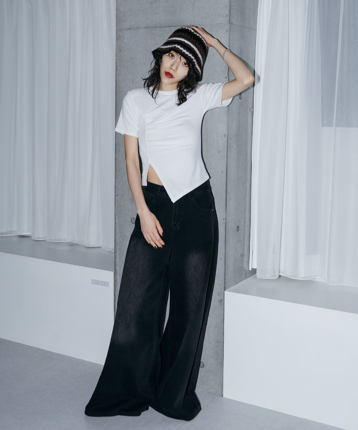 アシンメトリーギャザーTシャツ