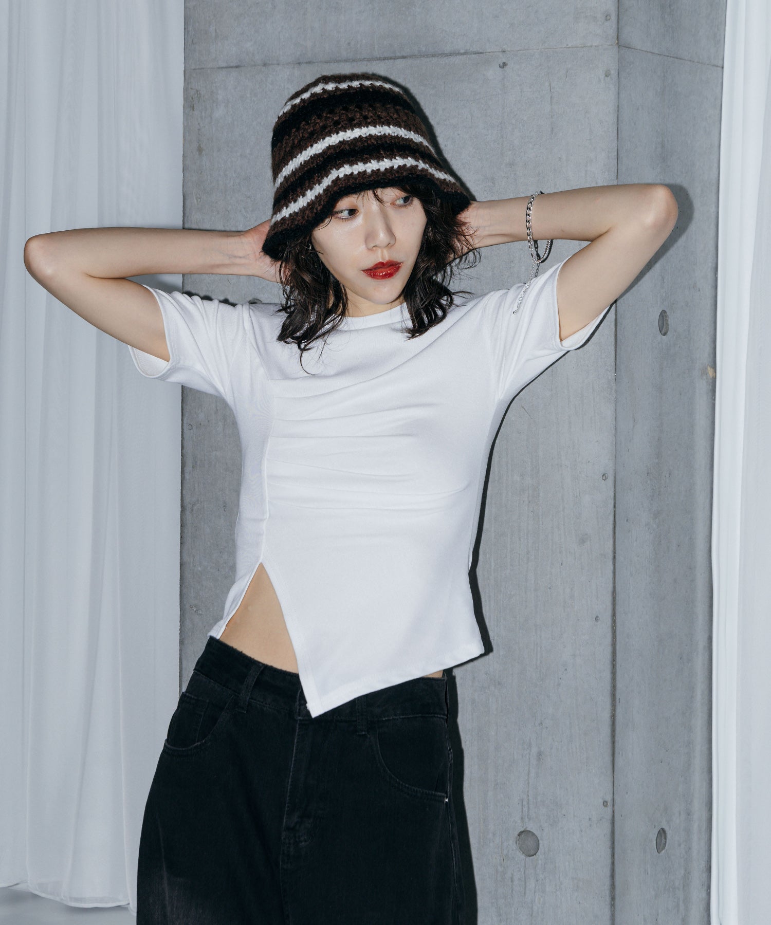 アシンメトリーギャザーTシャツ