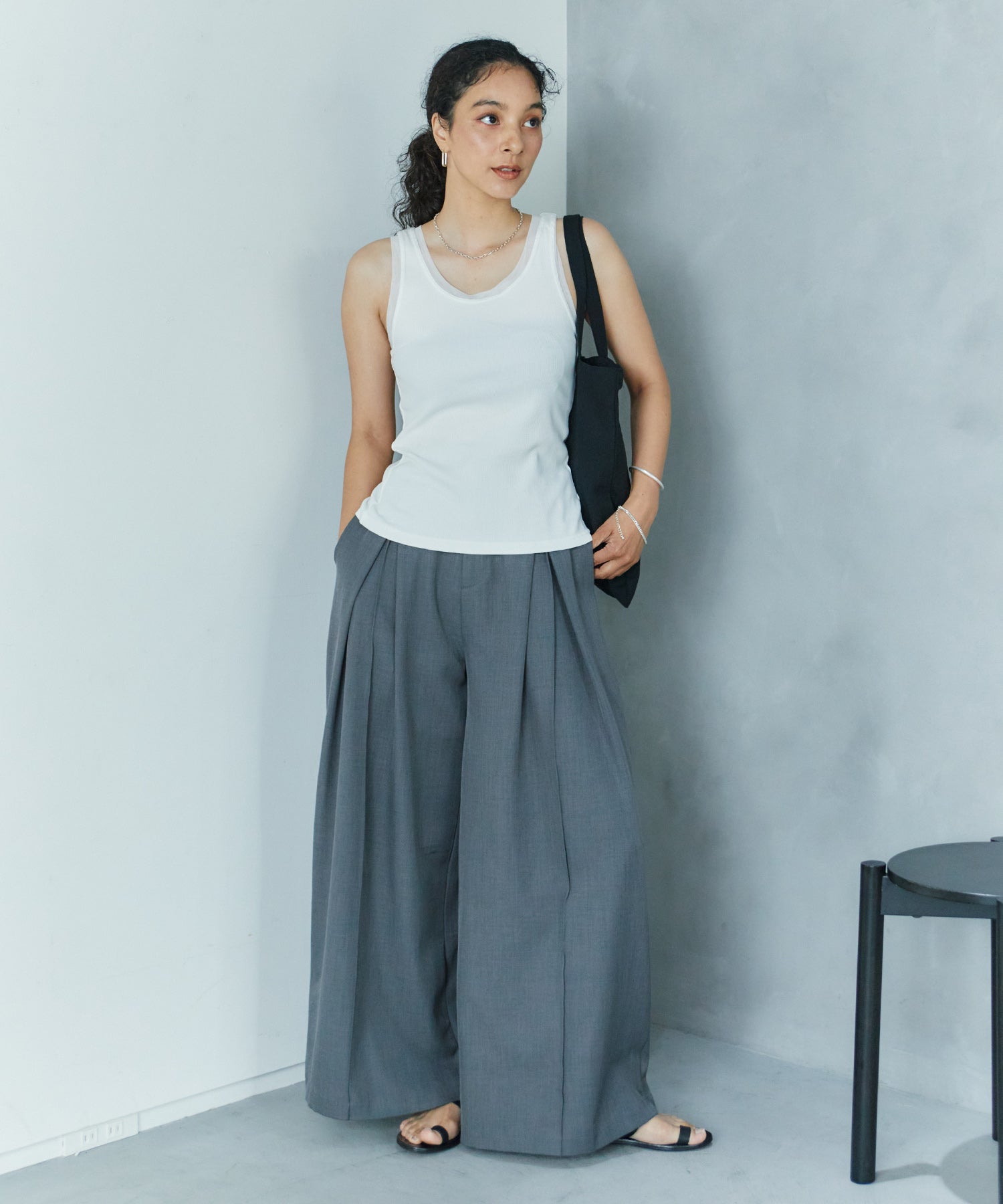 アシンメトリースリットチュールタンク