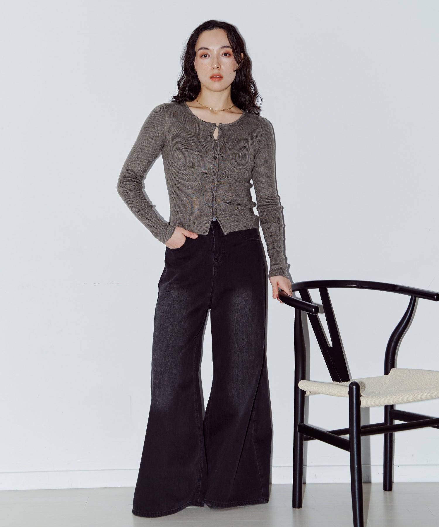 ワイドベルデニム