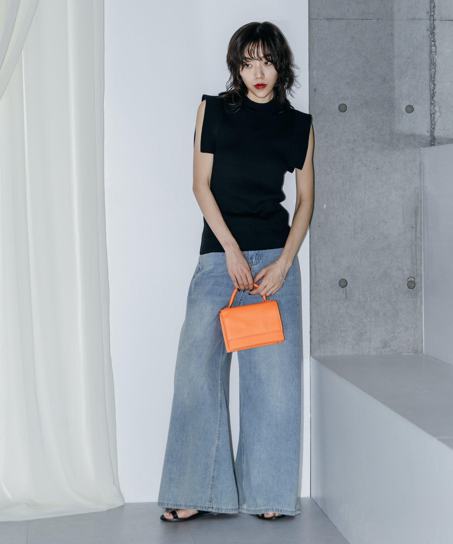 スクエアスリーブトップス