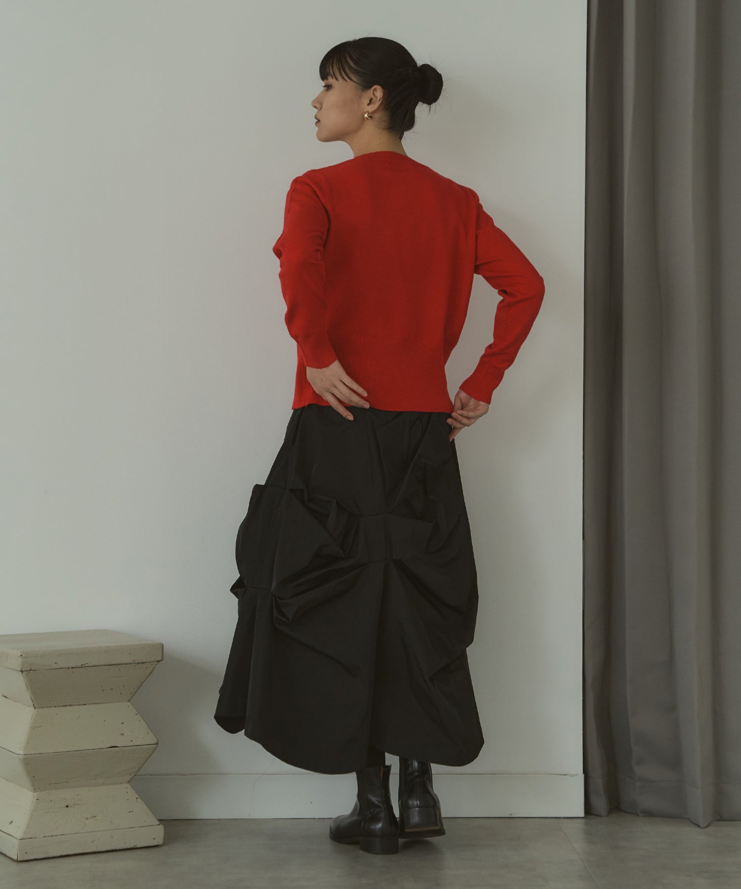 メニーボタンスリットカーデ