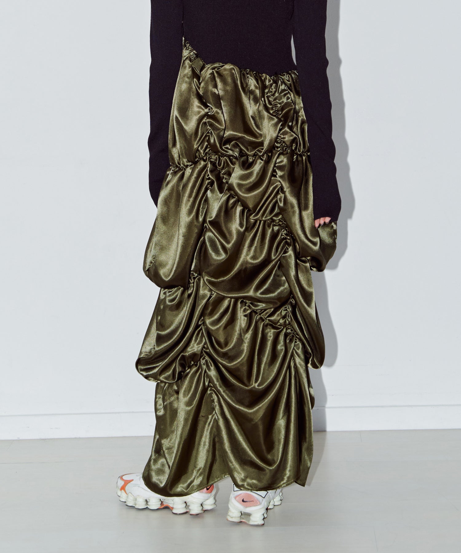 ダリアドッキングギャザーワンピース