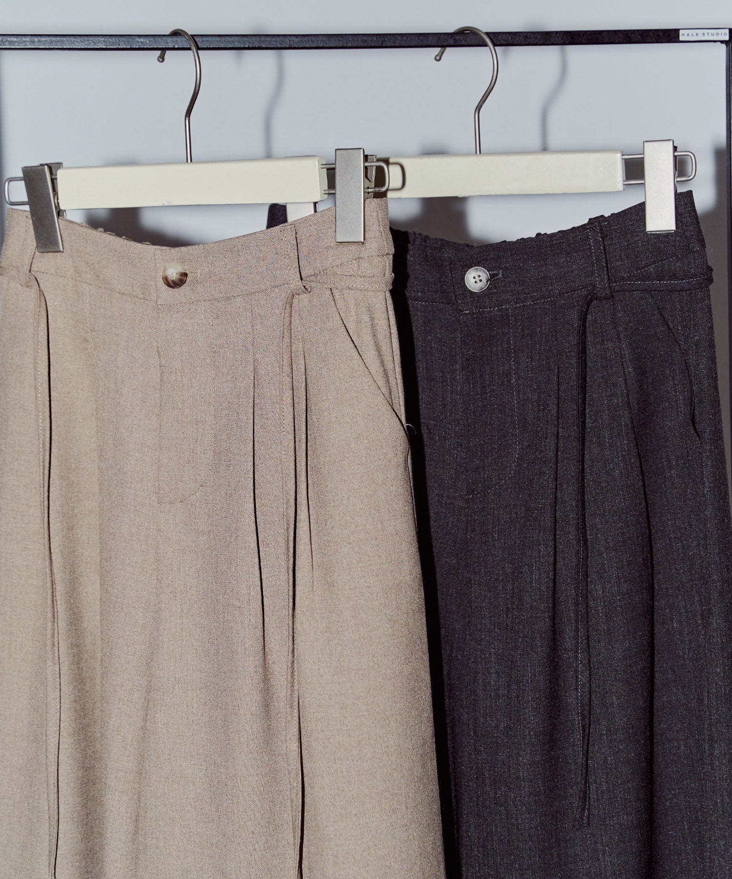 ウォームカラーワイドパンツ