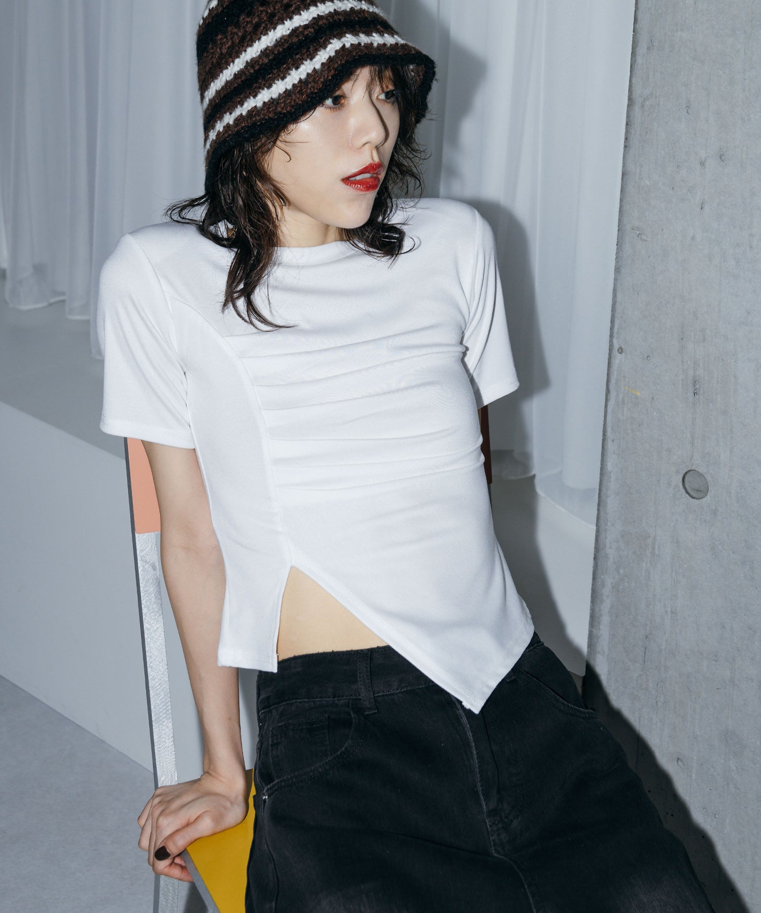 アシンメトリーギャザーTシャツ