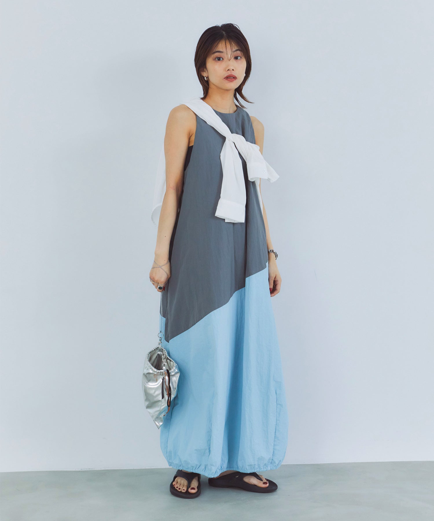 リネアバイカラーコクーンワンピース