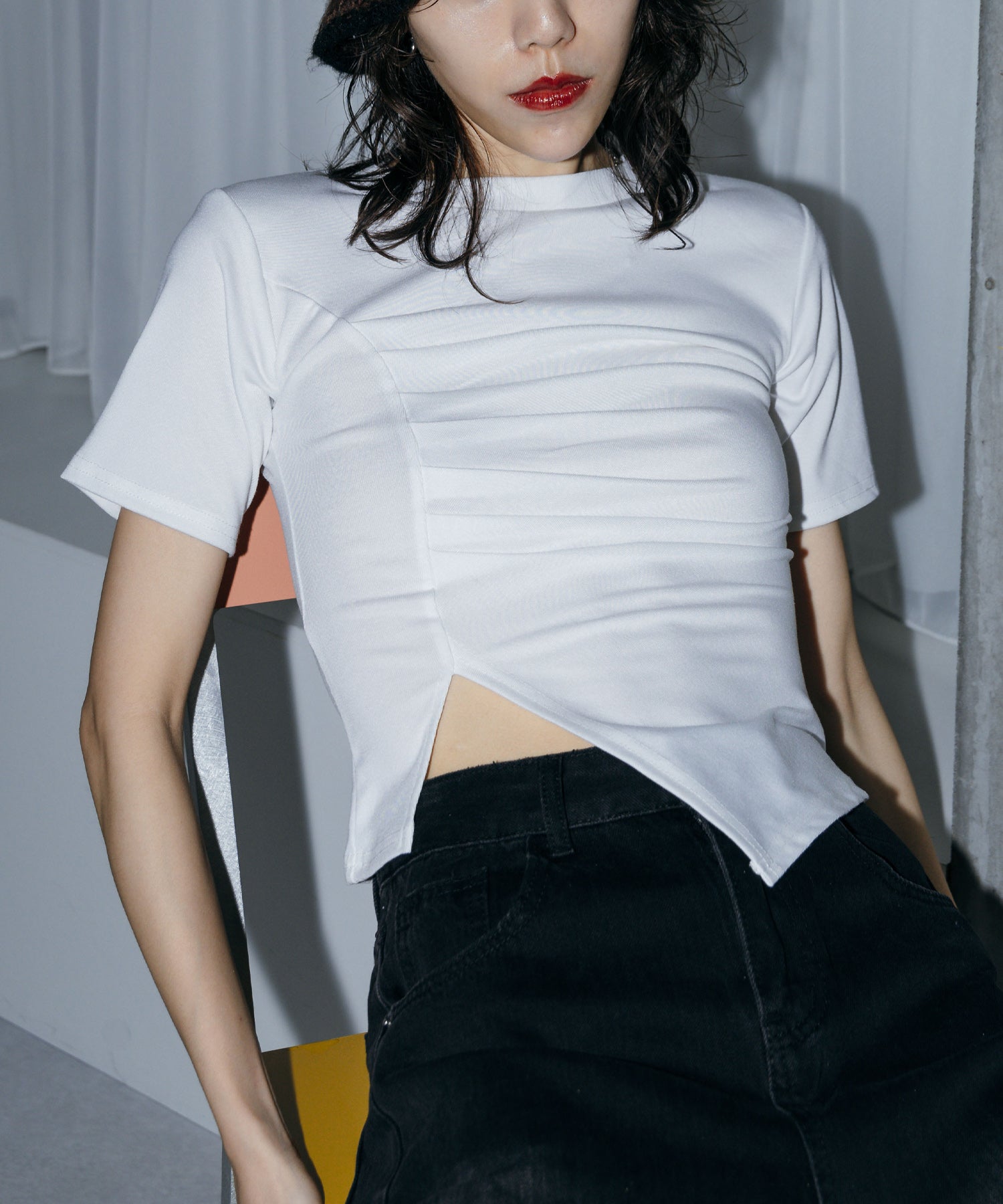 アシンメトリーギャザーTシャツ