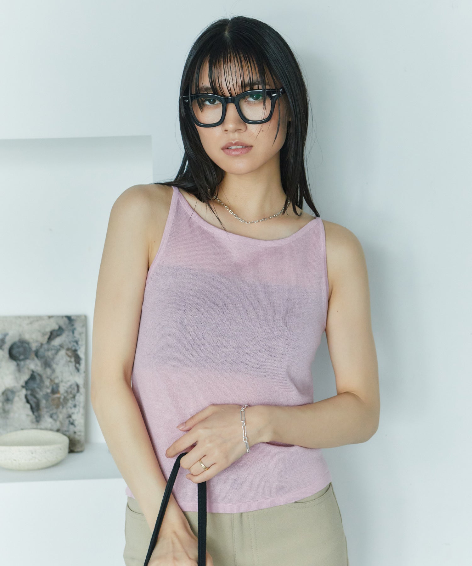 ホールドラウンドネックキャミ