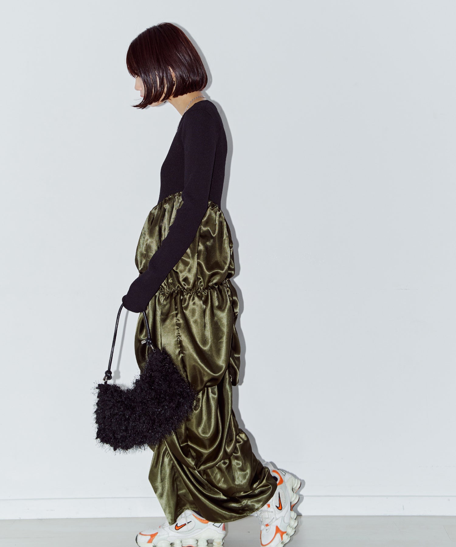 ダリアドッキングギャザーワンピース