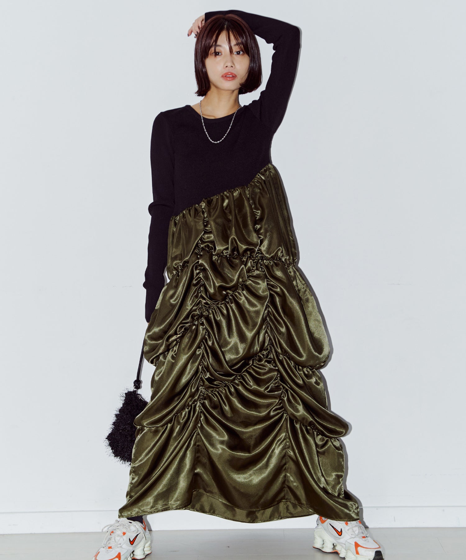 ダリアドッキングギャザーワンピース