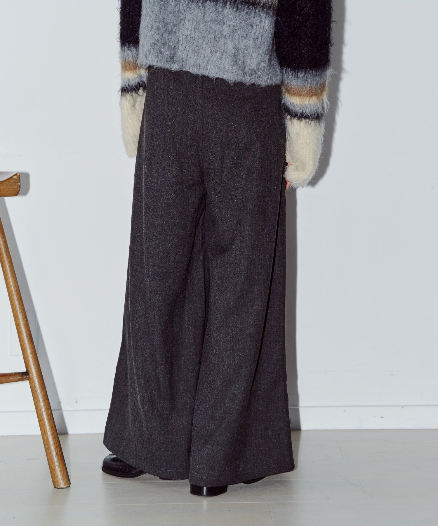 ウォームカラーワイドパンツ