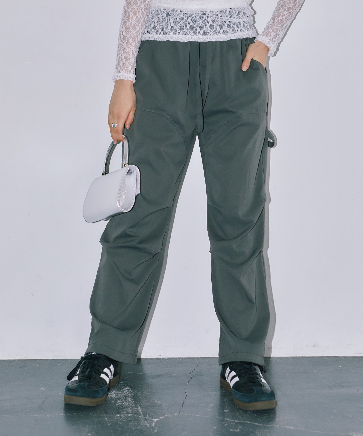 カーゴストレートパンツ