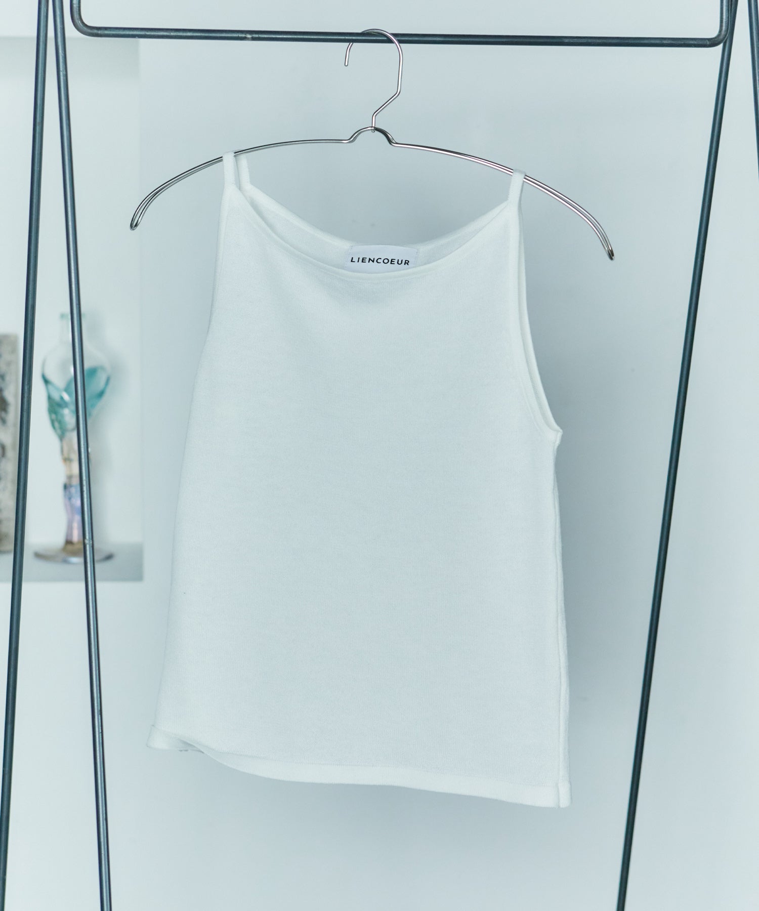 ホールドラウンドネックキャミ