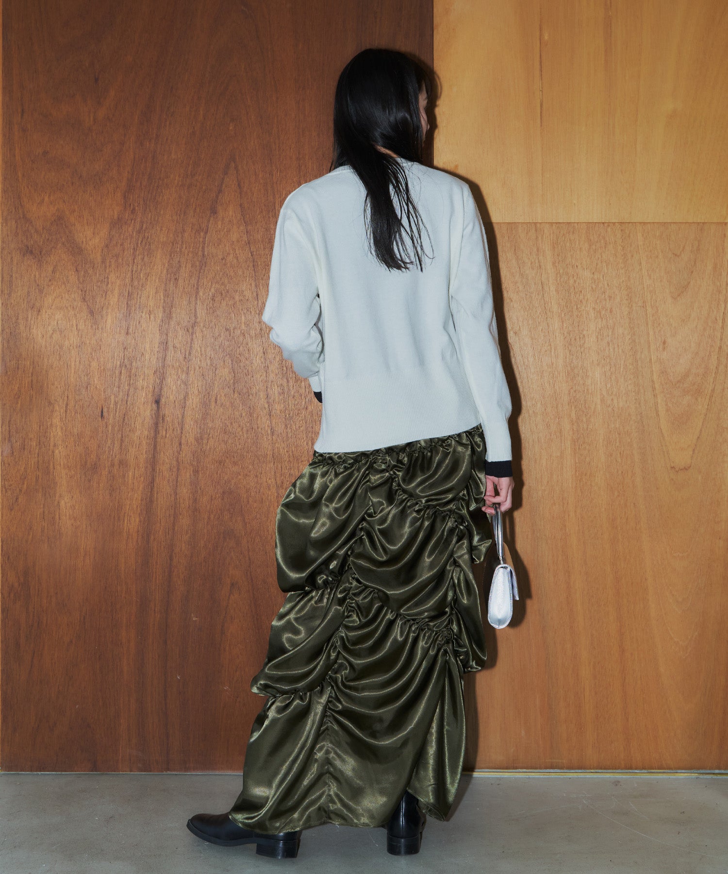 メニーボタンスリットカーデ