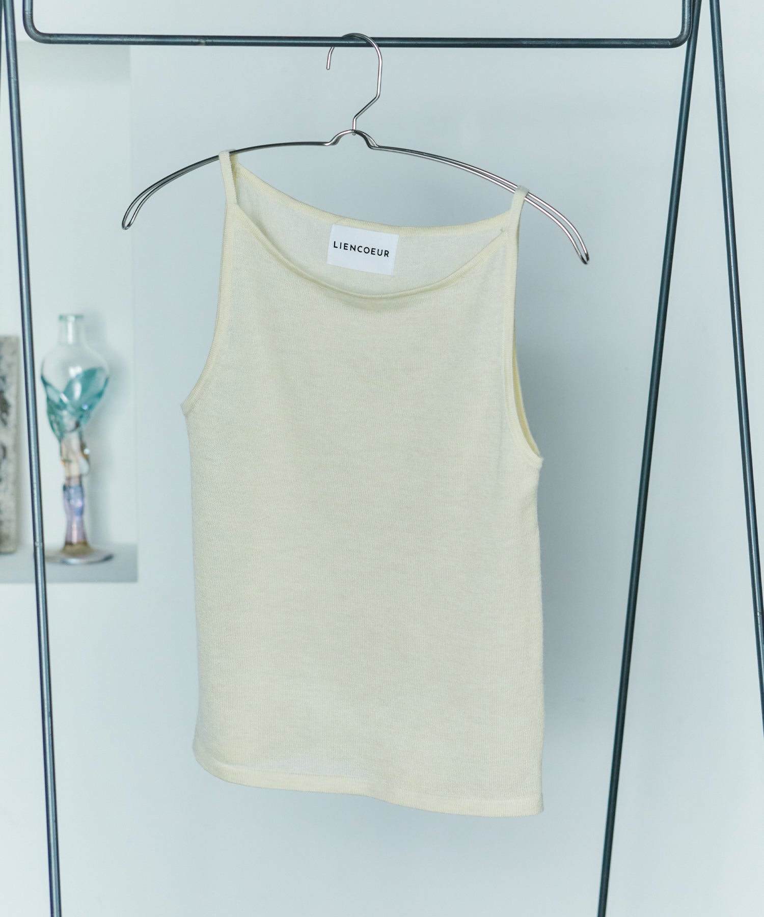 ホールドラウンドネックキャミ