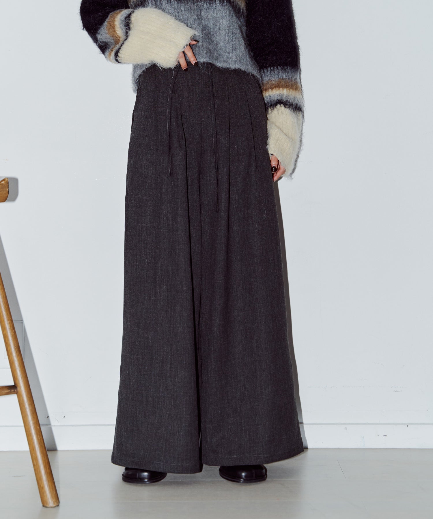 ウォームカラーワイドパンツ