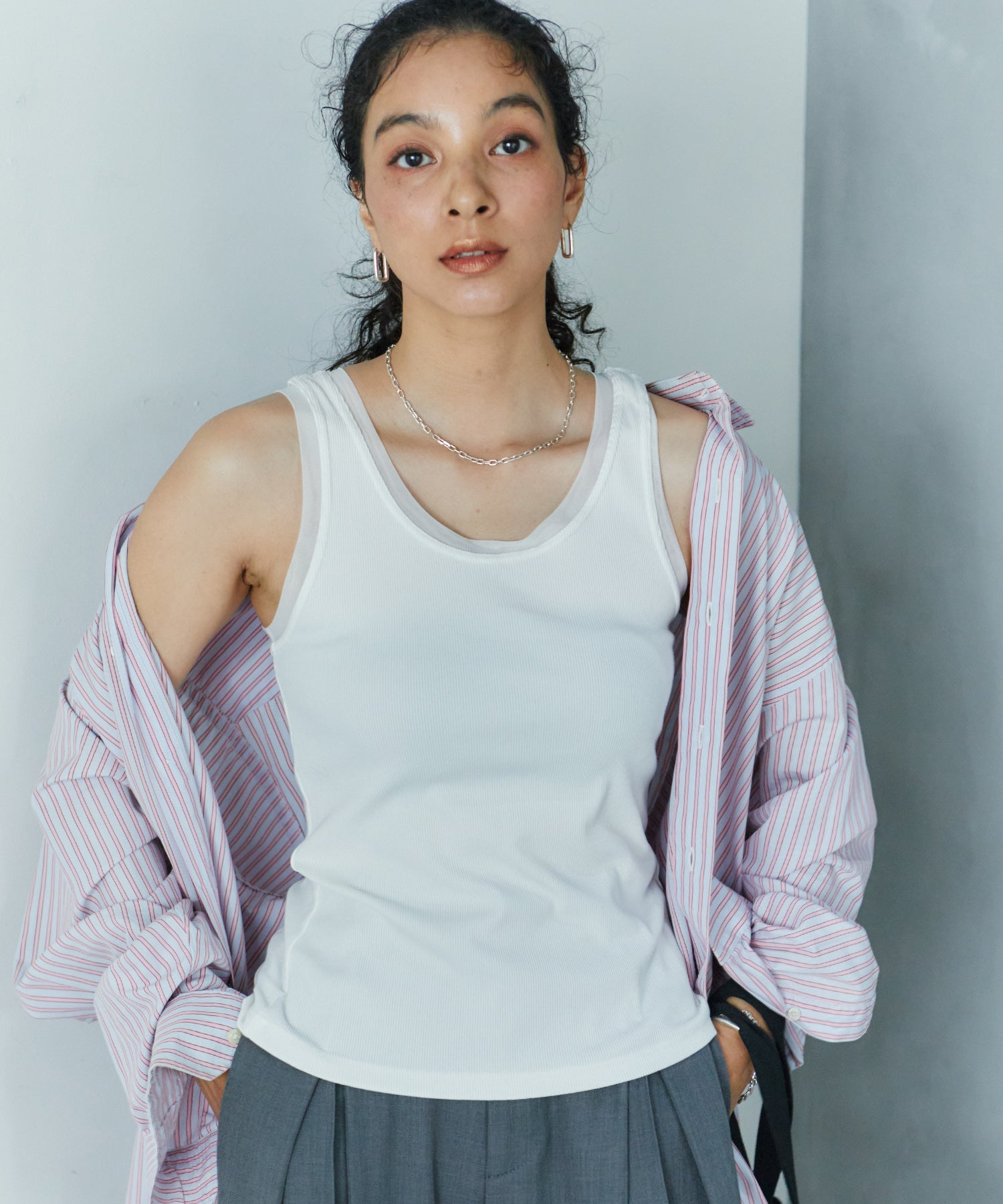 アシンメトリースリットチュールタンク