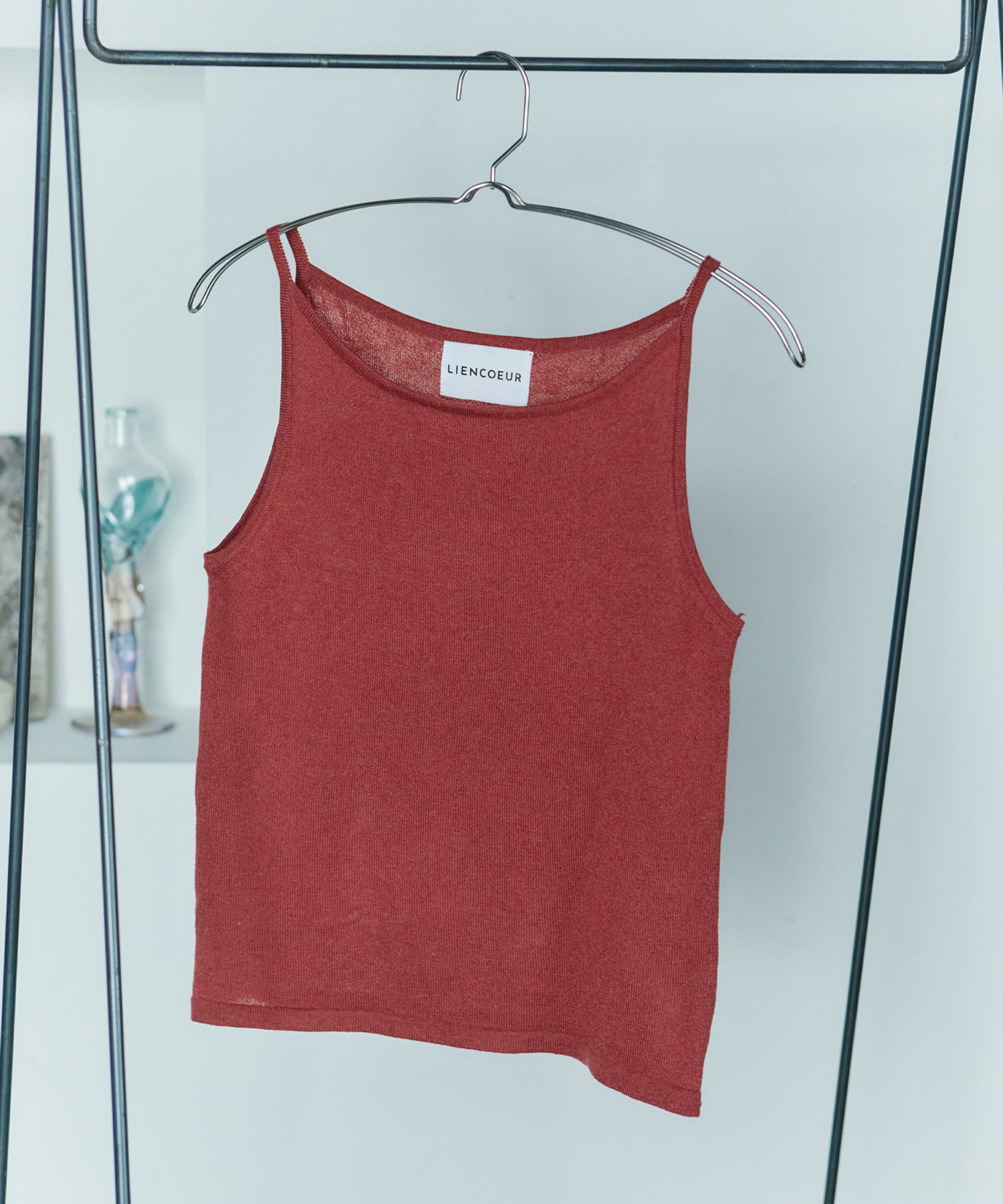 ホールドラウンドネックキャミ