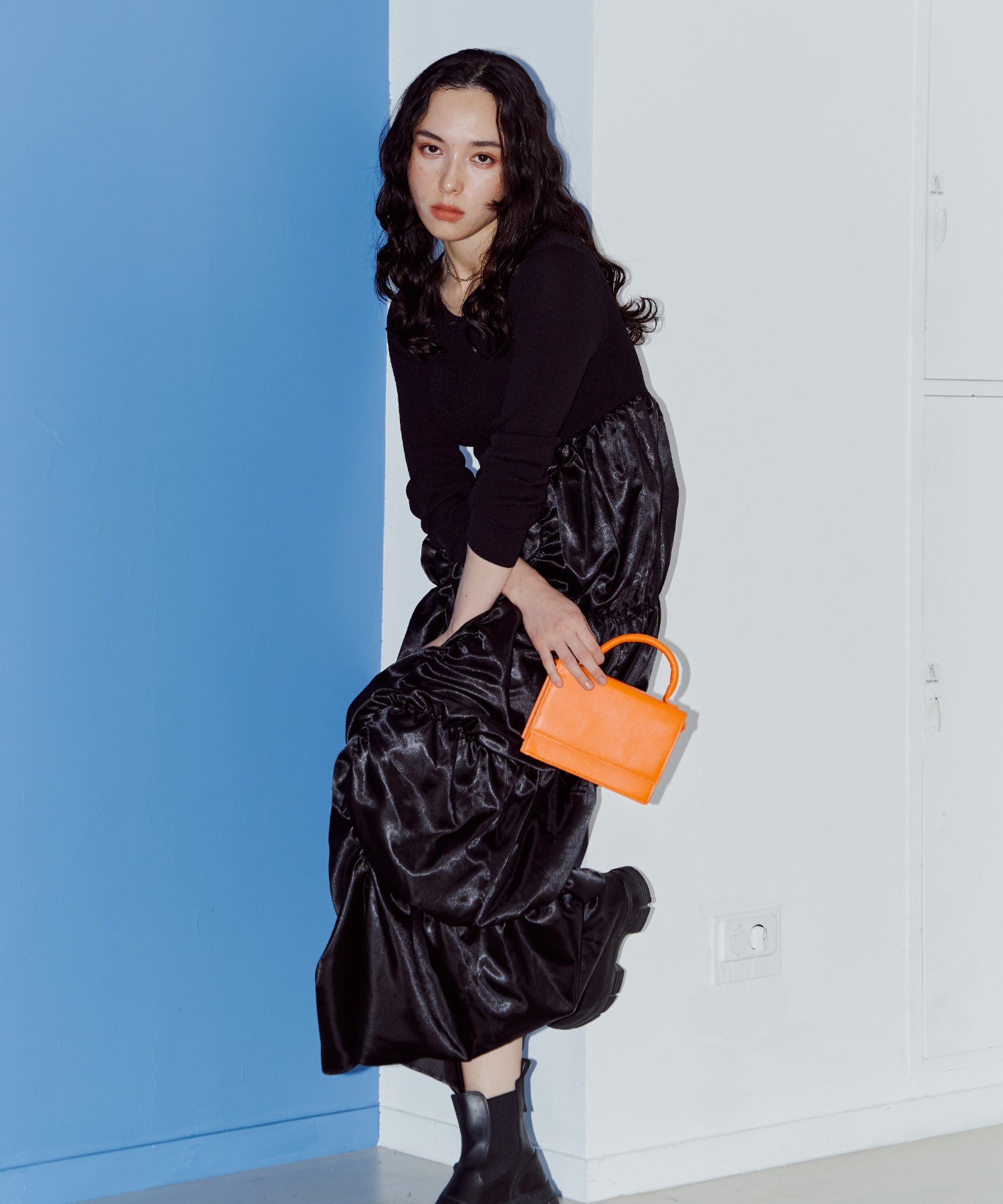 ダリアドッキングギャザーワンピース