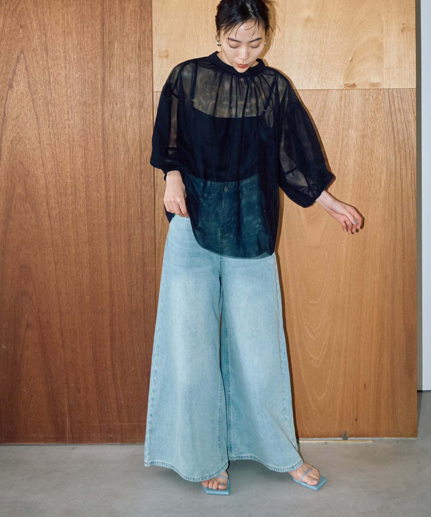 ワイドベルデニム