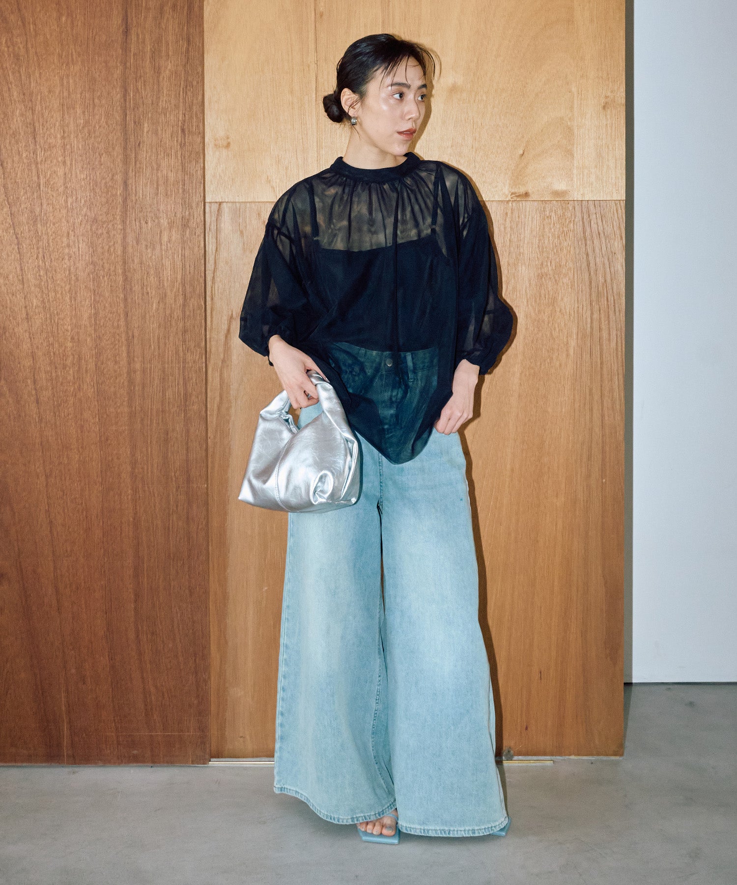 ワイドベルデニム