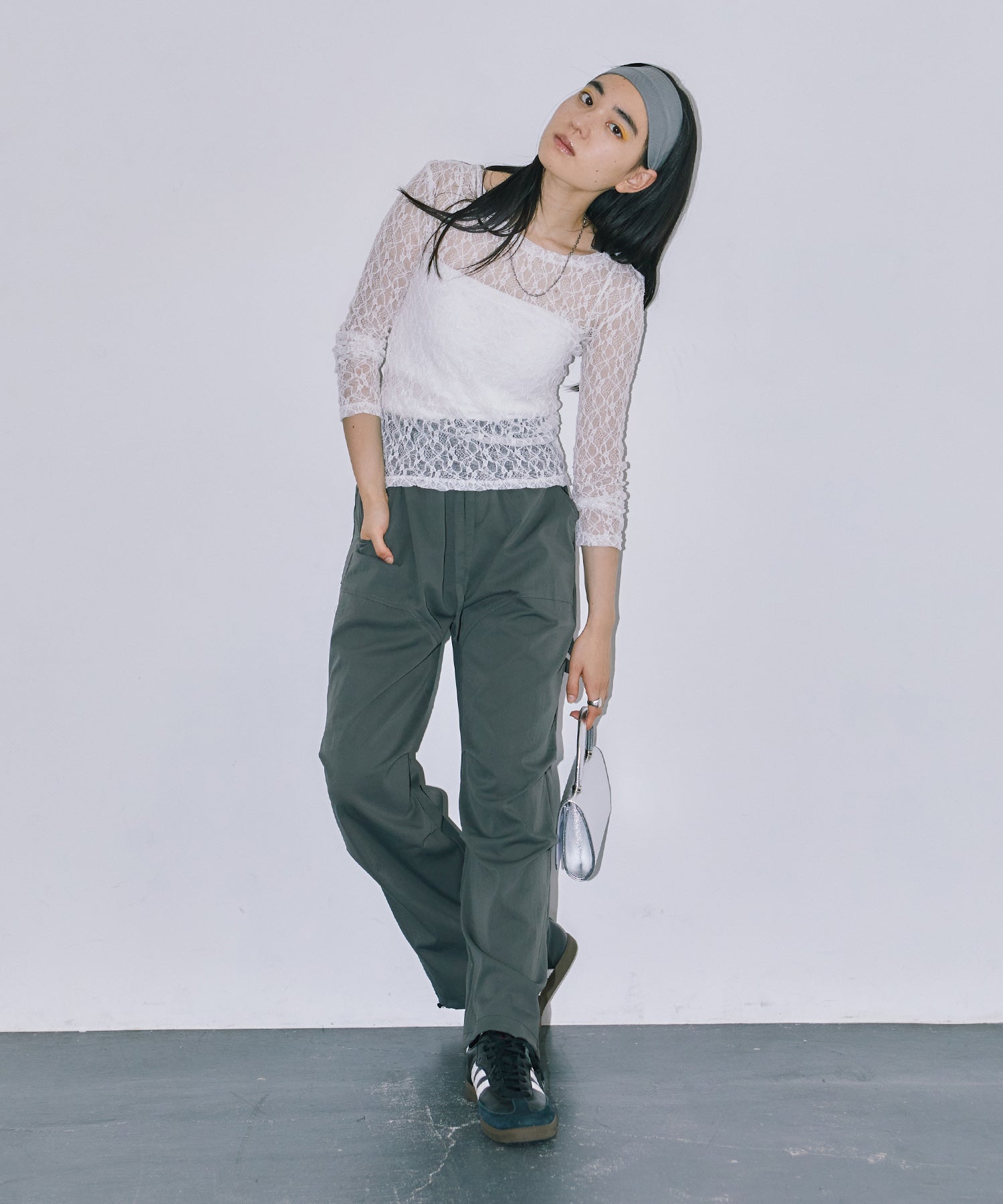 カーゴストレートパンツ