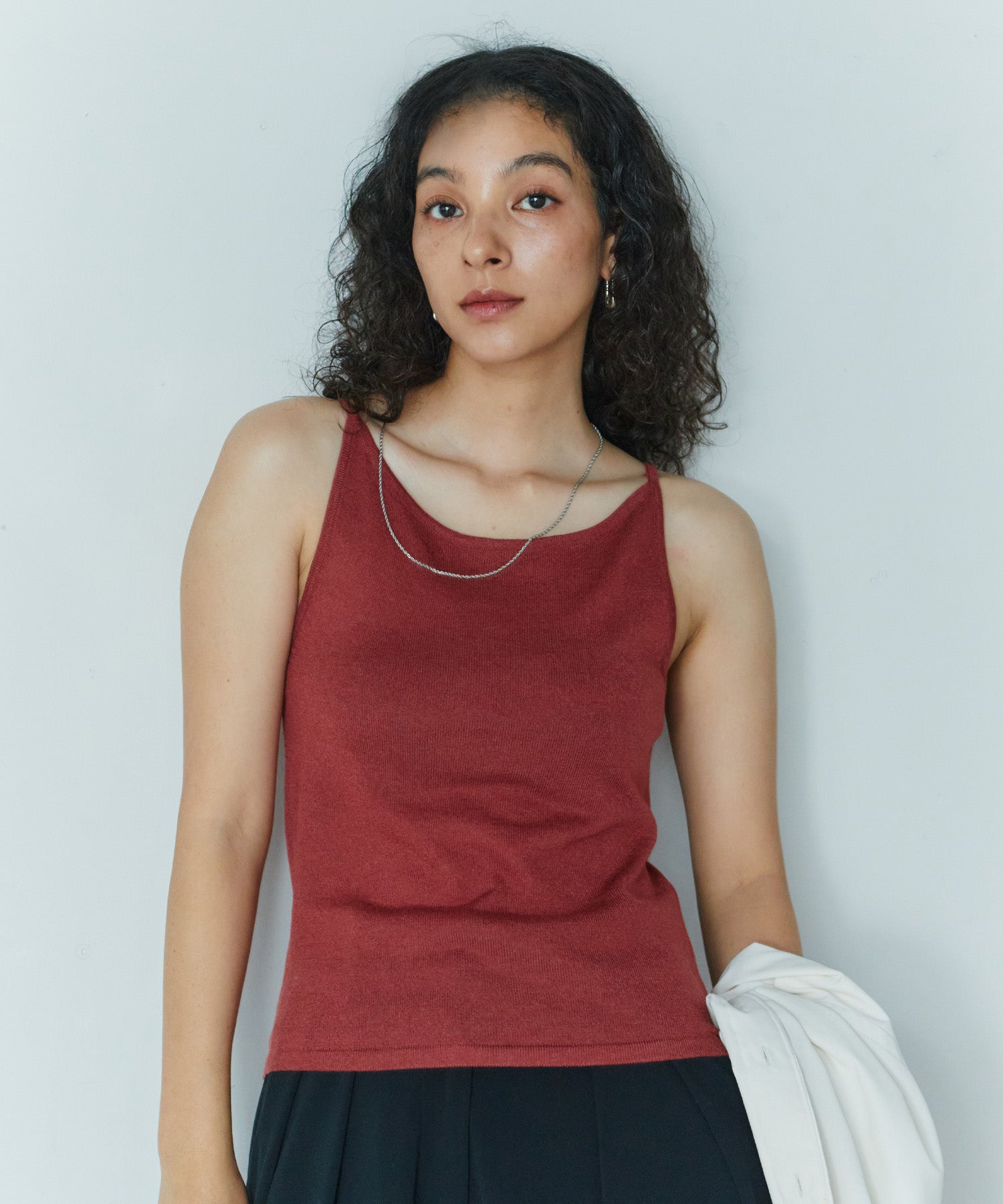 ホールドラウンドネックキャミ