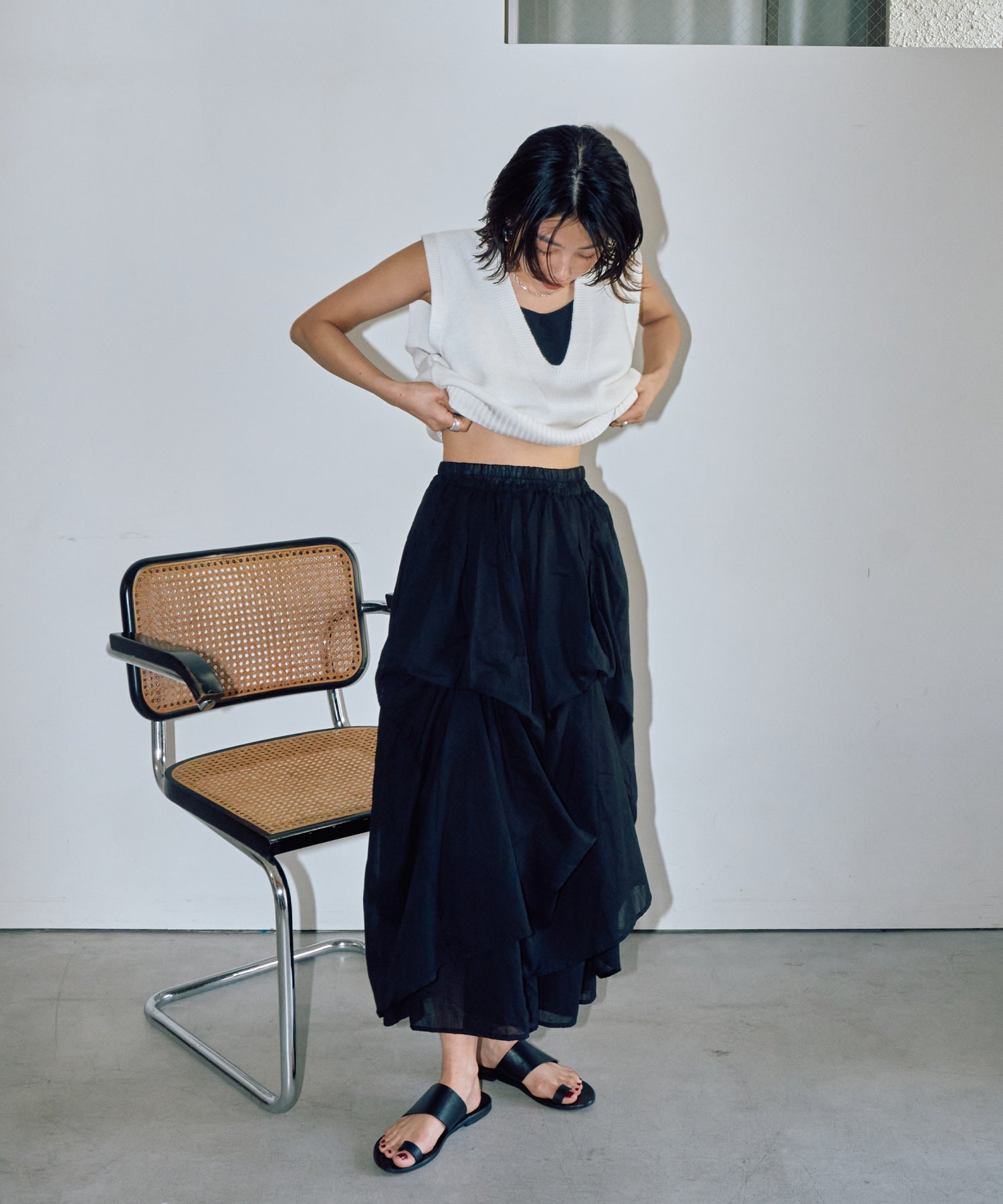 深Vネックメルヘンニットベスト