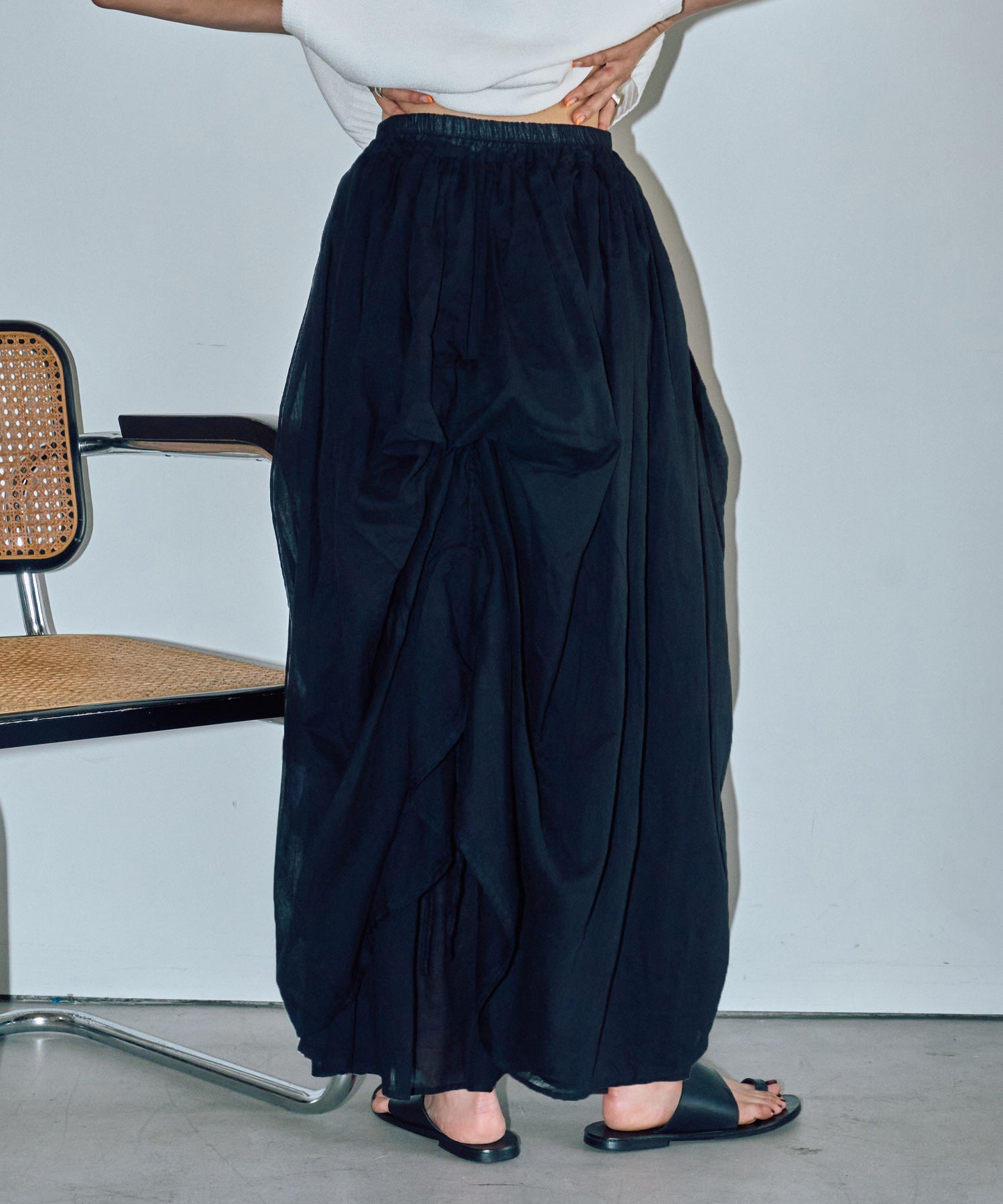 リリーボリュームロングスカート